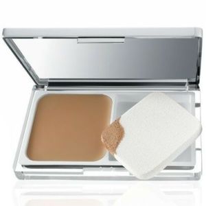 CliniqueEven Better Compact Makeup Broad Spectrum